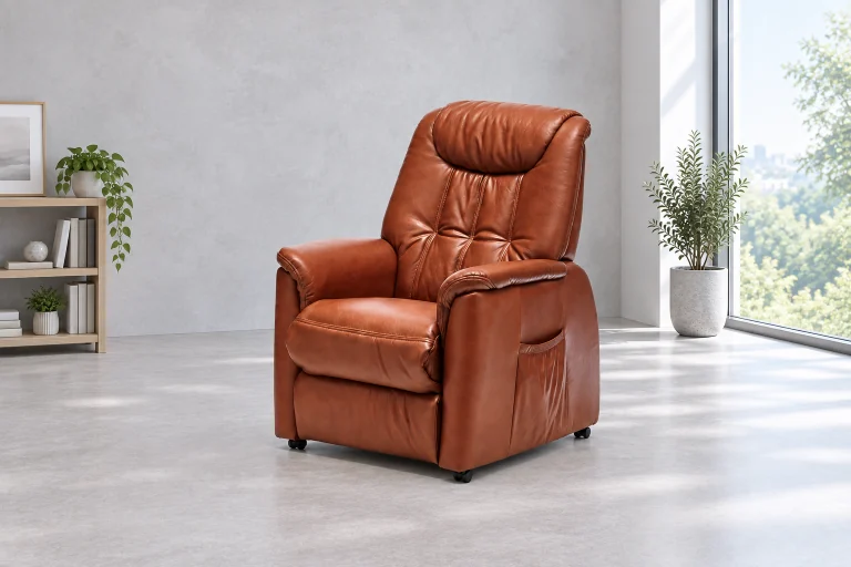 LIFTCHAIR — Fotel w drugiej aranżacji przy oknie